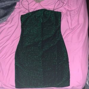 Small emerald green dress